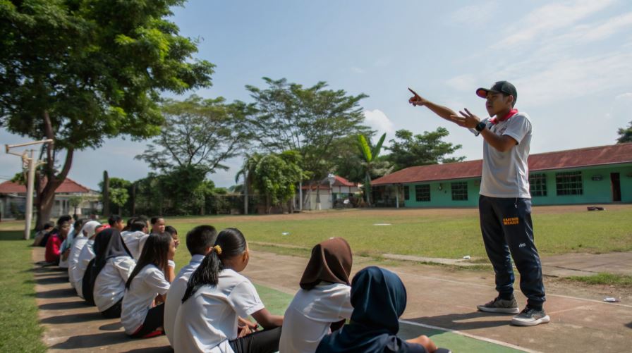 Contoh Latihan Fisik yang Mendukung Interaksi Sosial